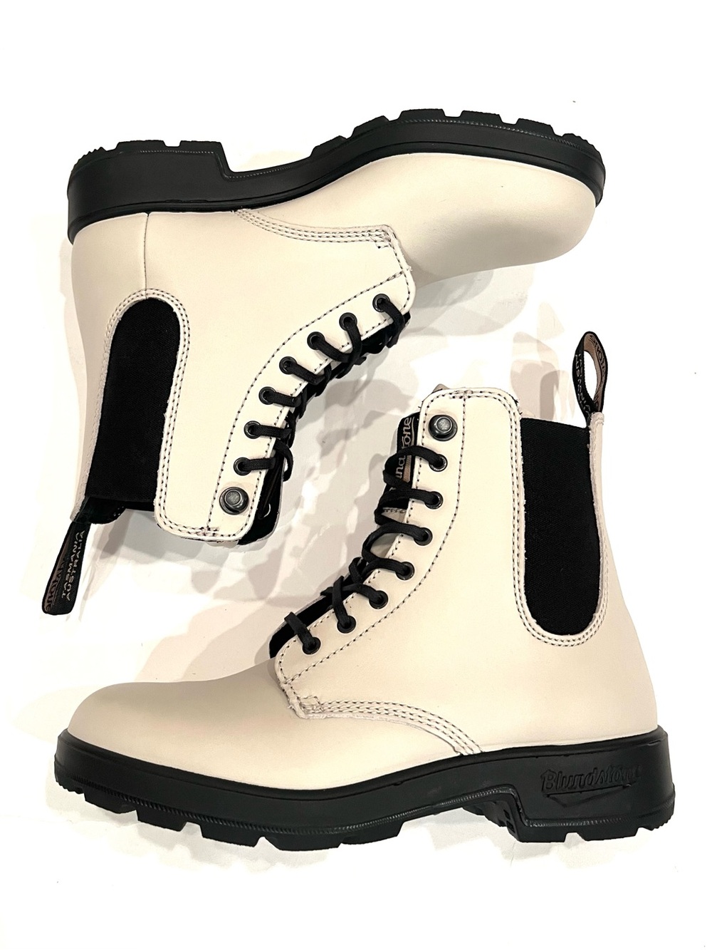 Blundstone 2324 Ivory Cream Oat Lace Up Leather Combat Chelsea Boots 7.5 NEW